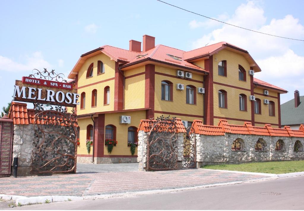 Melrose Hotel Rivne Exteriör bild